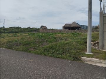 LOTE CON VISTA AL MAR, EN SABANILLA,PUERTO COLOMBIA