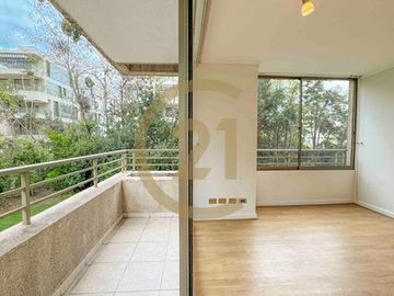 Departamento Providencia, excelente ubicación.