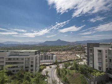 Departamento en Venta en Carlos Peña Otaegui / San Carlos de Apoquindo