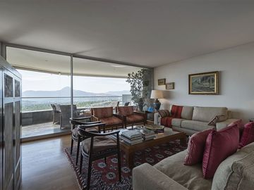 Departamento en Venta en Carlos Peña Otaegui / San Carlos de Apoquindo