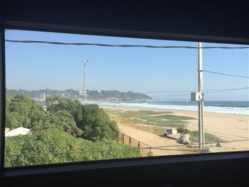 Casa en Venta en Primera Linea Maitencillo