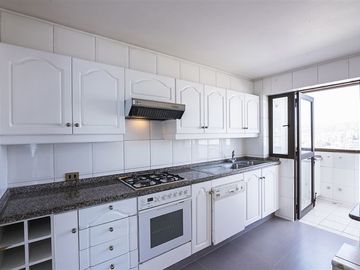 Departamento en Venta en Avenida Benidorm con Av. San Martín