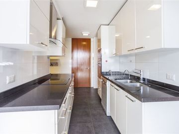 Departamento en Venta en Carlos Peña Otaegui 12000