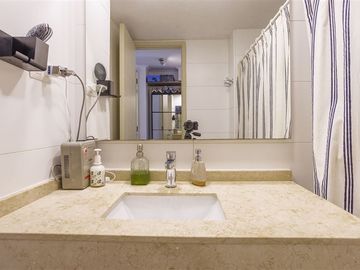 Departamento en Venta en San Carlos de Apoquindo  San Francisco de Asis