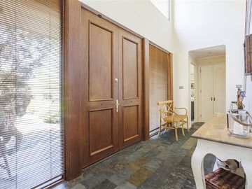 Casa en Venta en San Carlos de Apoquindo / San Ramon
