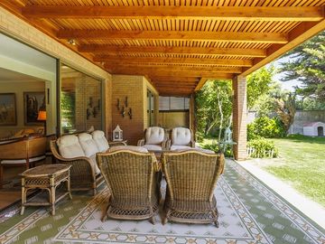 Casa en Venta en San Carlos de Apoquindo / San Ramon