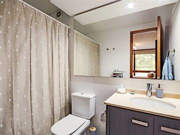 Departamento en Venta en Espoz con Americo Vespucio Norte.