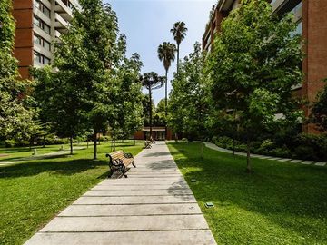 Departamento en Venta en Espoz con Americo Vespucio Norte.