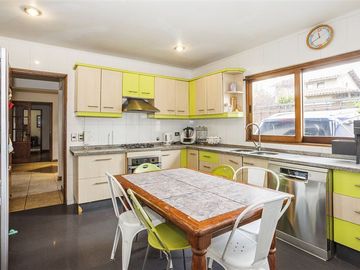 Casa en Venta en Camino el Alba / San Ramón