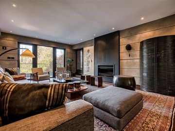 Casa en Venta en Condominio Lo Curro