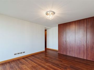 Departamento en Venta en Parque Juan Pablo II