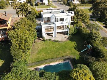 Casa en Venta en Alejandrina Zegers