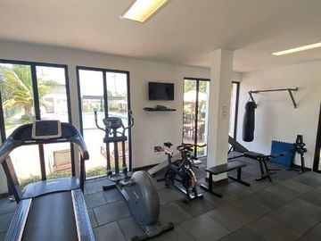 Venta Casa 2 Plantas, 3 Dormitorios. Urbanización Costa Brisa, Km 19.5 vía a la Costa (mfv-aqt)