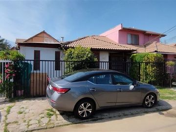 Casa en Venta en A pasos del mall Tobalaba