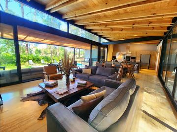Casa en Venta en Avándaro Valle de Bravo