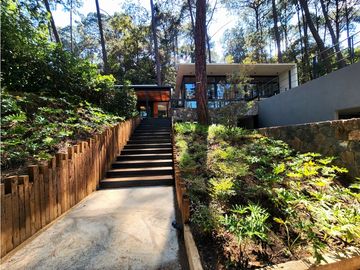 Casa en Venta en Avándaro Valle de Bravo