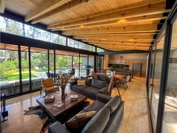 Casa en Venta en Avándaro Valle de Bravo