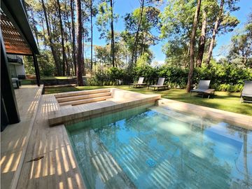 Casa en Venta en Avándaro Valle de Bravo