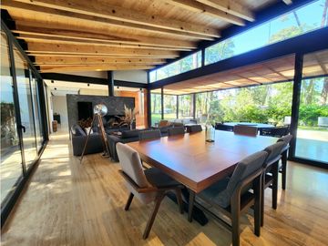Casa en Venta en Avándaro Valle de Bravo