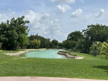 Casa nueva en venta en privada Altozano, carretera Mérida -Progreso.
