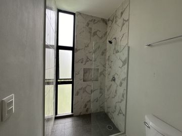 Casa nueva en venta en privada Altozano, carretera Mérida -Progreso.
