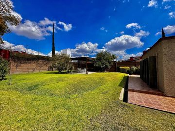 Venta Casas 1 Piso (1,000m2) | Villas del Meson | Qro76 | $8.8mdp