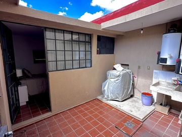 Venta Casas 1 Piso (1,000m2) | Villas del Meson | Qro76 | $8.8mdp