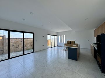 Casa en Venta Punta Tiburón