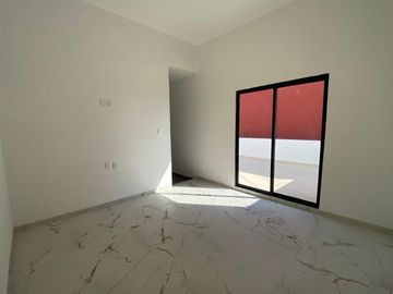 LOMAS RESIDENCIAL, Casa en VENTA con recamaras en planta baja y alberca