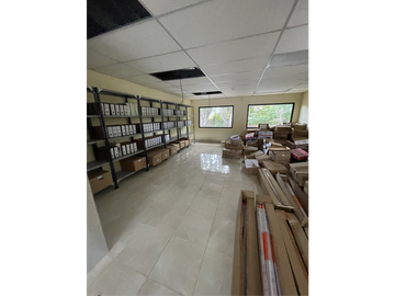 Edificio en venta ubicado en LA BOCA Zona del Canal