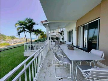 Se vende apartamento de playa en Buenaventura - Rio Hato.