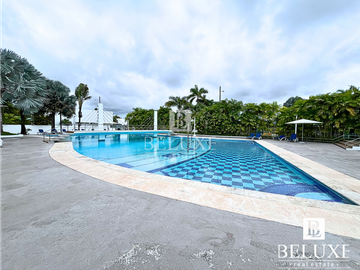 VENTA CASA DE ESQUINA CON PISCINA EN COSTA SUR, COSTA ESMERALDA (8)