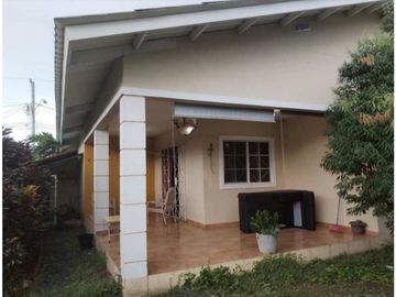 Se Vende Casa en Mirador del Bosque, Las Tablas