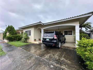 Se Vende Casa en Mirador del Bosque, Las Tablas