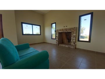CASA · VENTA BARRIO PRIVADO· OLIVOS DE PALMA · 3  DORMITORIOS