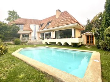 Casa en Venta en Camino El Alba / Las Vertientes