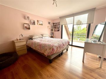 Casa en Venta en Camino El Alba / Las Vertientes