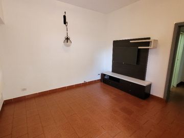 Casa PH en venta en Haedo Sur