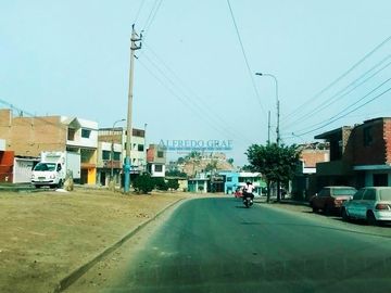 Terrenos Comerciales Venta AV. Principal B - VENTANILLA