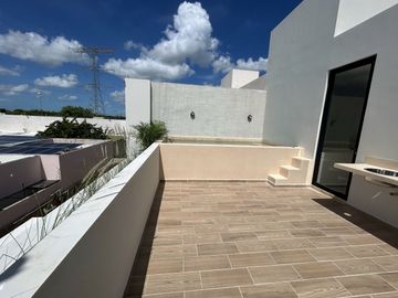 Venta de Townhouse de 3 Habitaciones privada en Temozón Norte