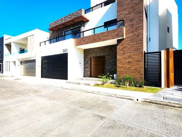 Casa en VENTA en LOMAS DIAMANTE en la Riviera Veracruzana