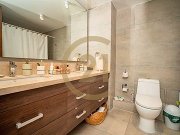 Venta Departamento Exclusivo Cond Barrio Parque