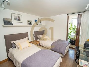 Venta Departamento Exclusivo Cond Barrio Parque