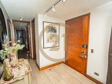 Venta Departamento Exclusivo Cond Barrio Parque