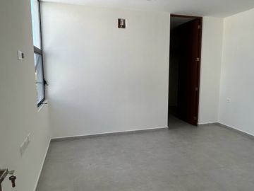 Townhouses de lujo de 3 Recamaras en Temozón Norte. 