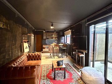 Departamento en alquiler a estrenar equipado y amueblado, estilo loft industrial