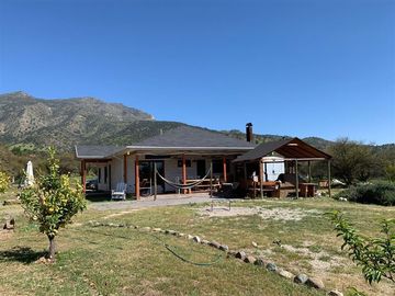 Parcela en Venta en Camino Loma Tendida con av. el golf