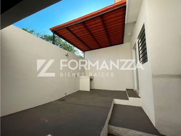 Casa en Venta en Fraccionamiento Margaritas en Colima