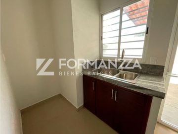 Casa en Venta en Fraccionamiento Margaritas en Colima