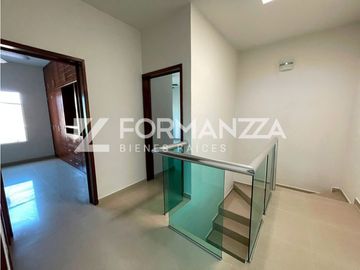 Casa en Venta en Fraccionamiento Margaritas en Colima